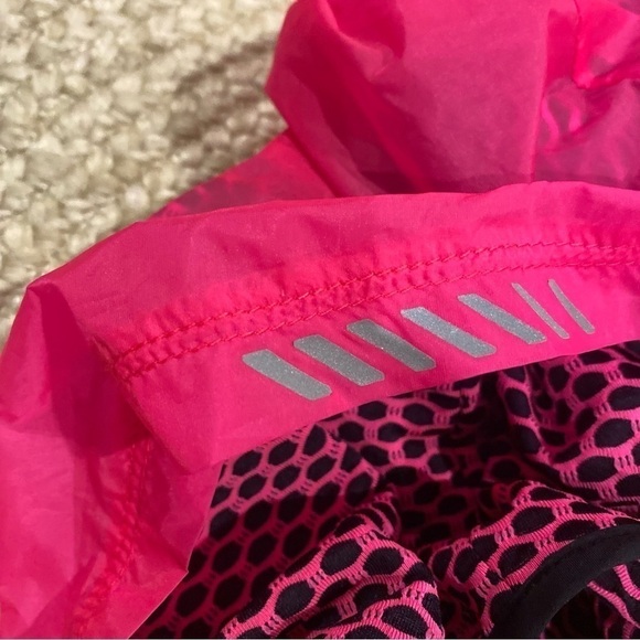 ASICS Women's Performance Fun Jacket pink running M - Picture 8 of 9